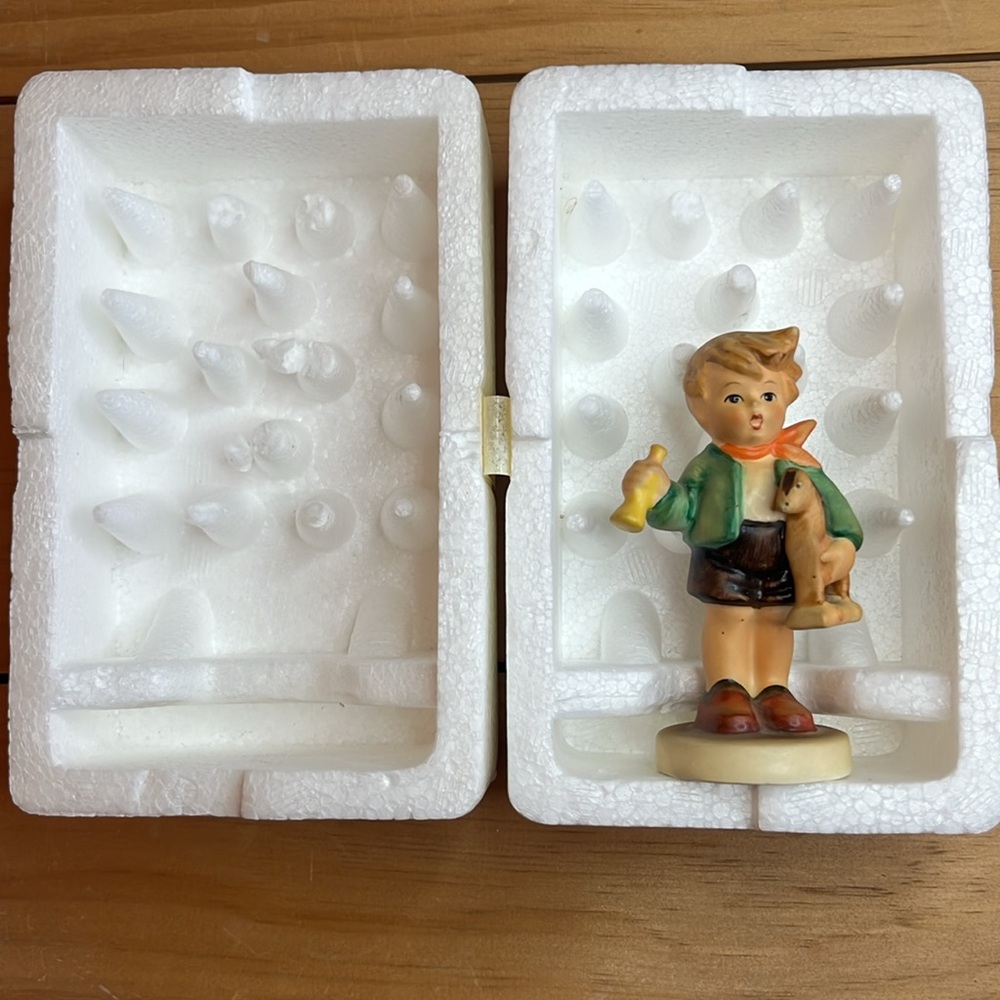 Vintage HUMMEL Boy With Horse FIGURINE, 1972-1979 TMK-5 - Picture 6 of 7